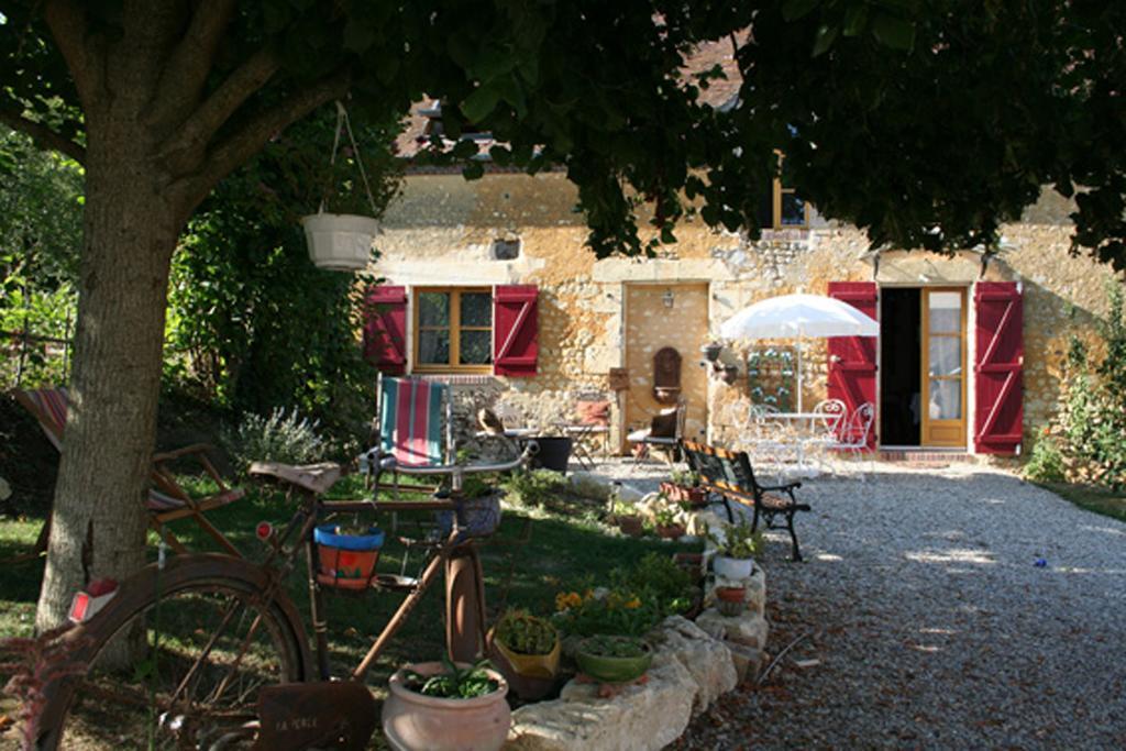Chambre D'Hotes Du Domaine De La Haute Poignandiere Saint-Germain-de-la-Coudre Exterior foto