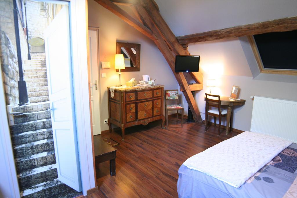 Chambre D'Hotes Du Domaine De La Haute Poignandiere Saint-Germain-de-la-Coudre Zimmer foto